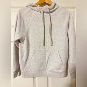 VINCE . Excellent condition